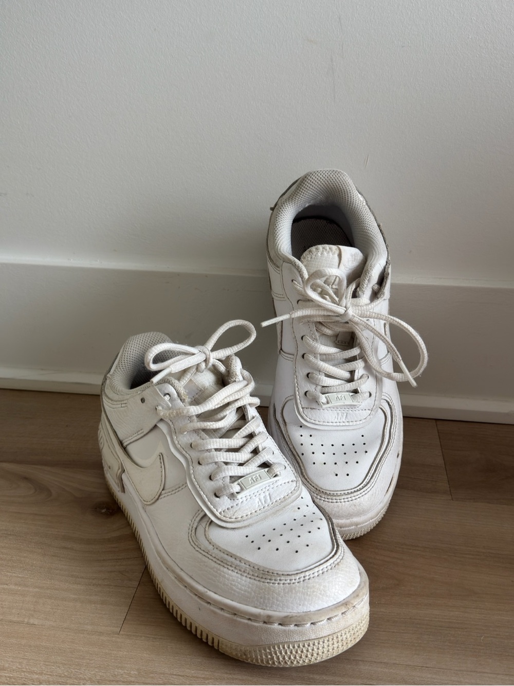 Nike White Low-Top Women's Sneakers